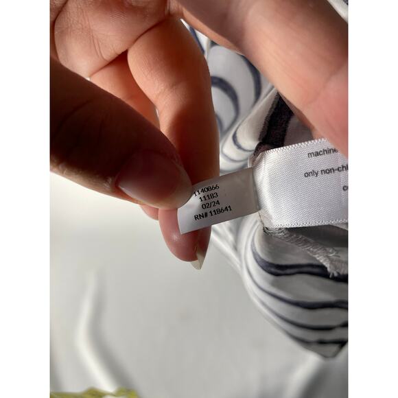 Lane Bryant Striped Button Down Blouse top Cotton White Gray Size 22/24 - Picture 6 of 6